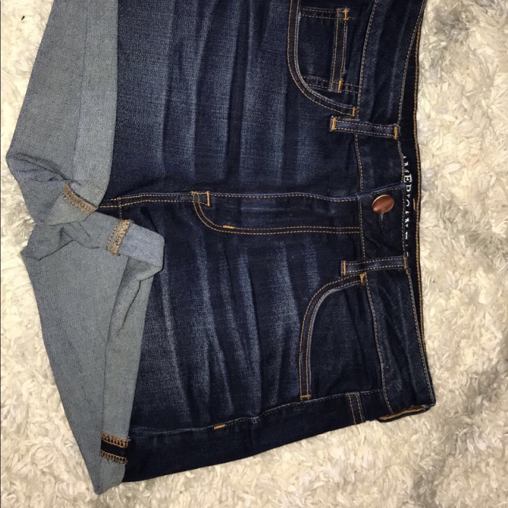 American Eagle hi-rise shortie